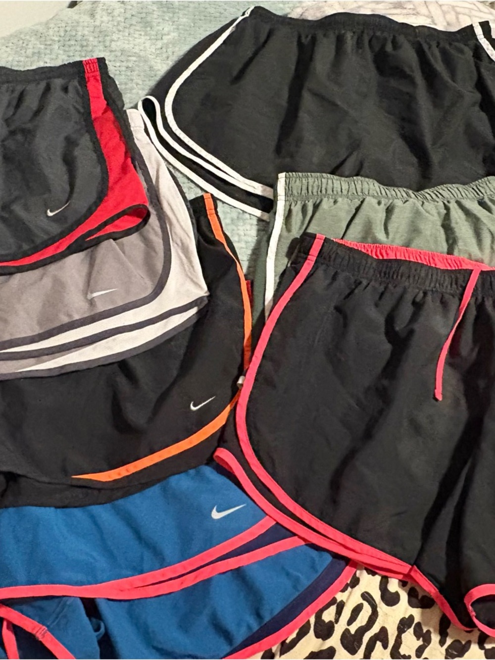 Nike Women's Bundle 7 Shorts 2X